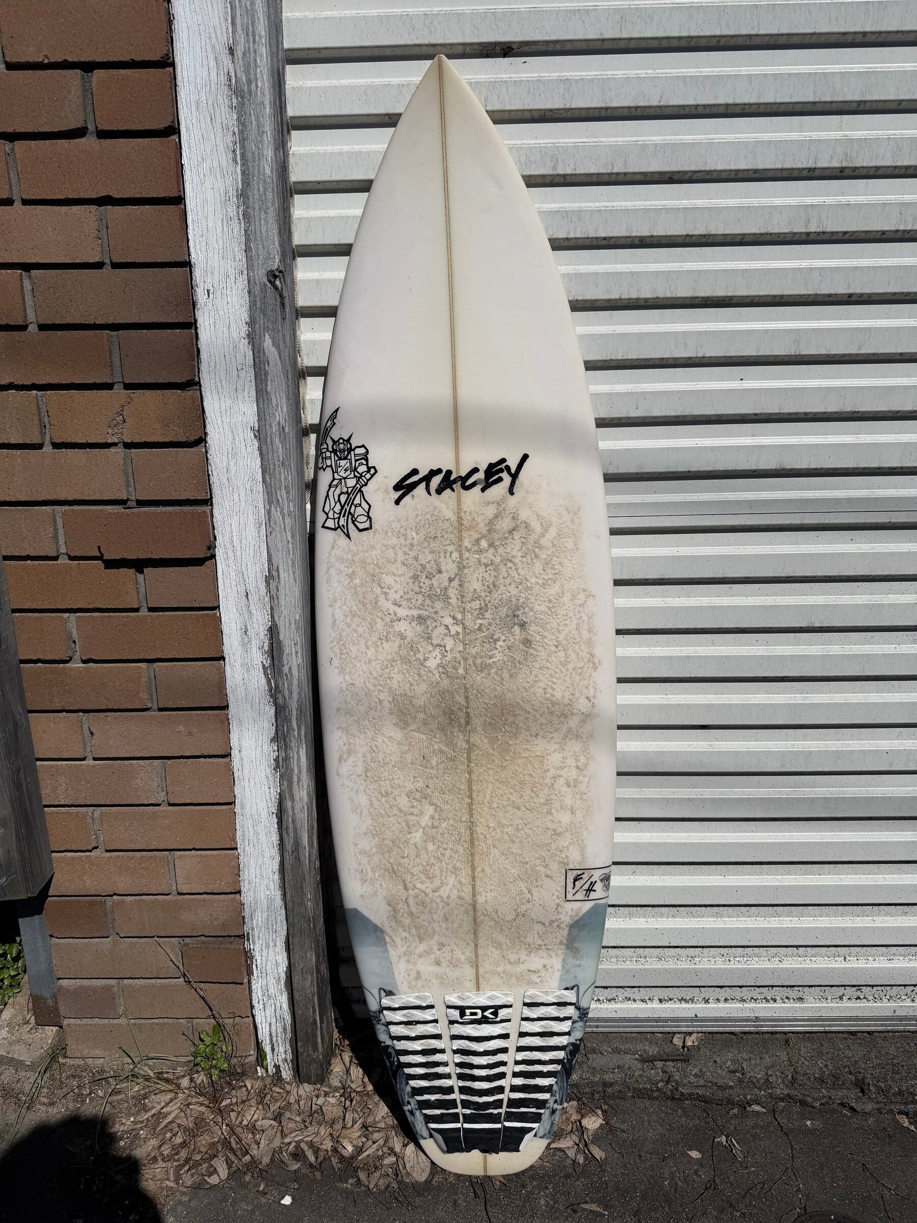 Stacey 5ft10 Shortboard 19 3/4 x 2 3/8 - Good Cond