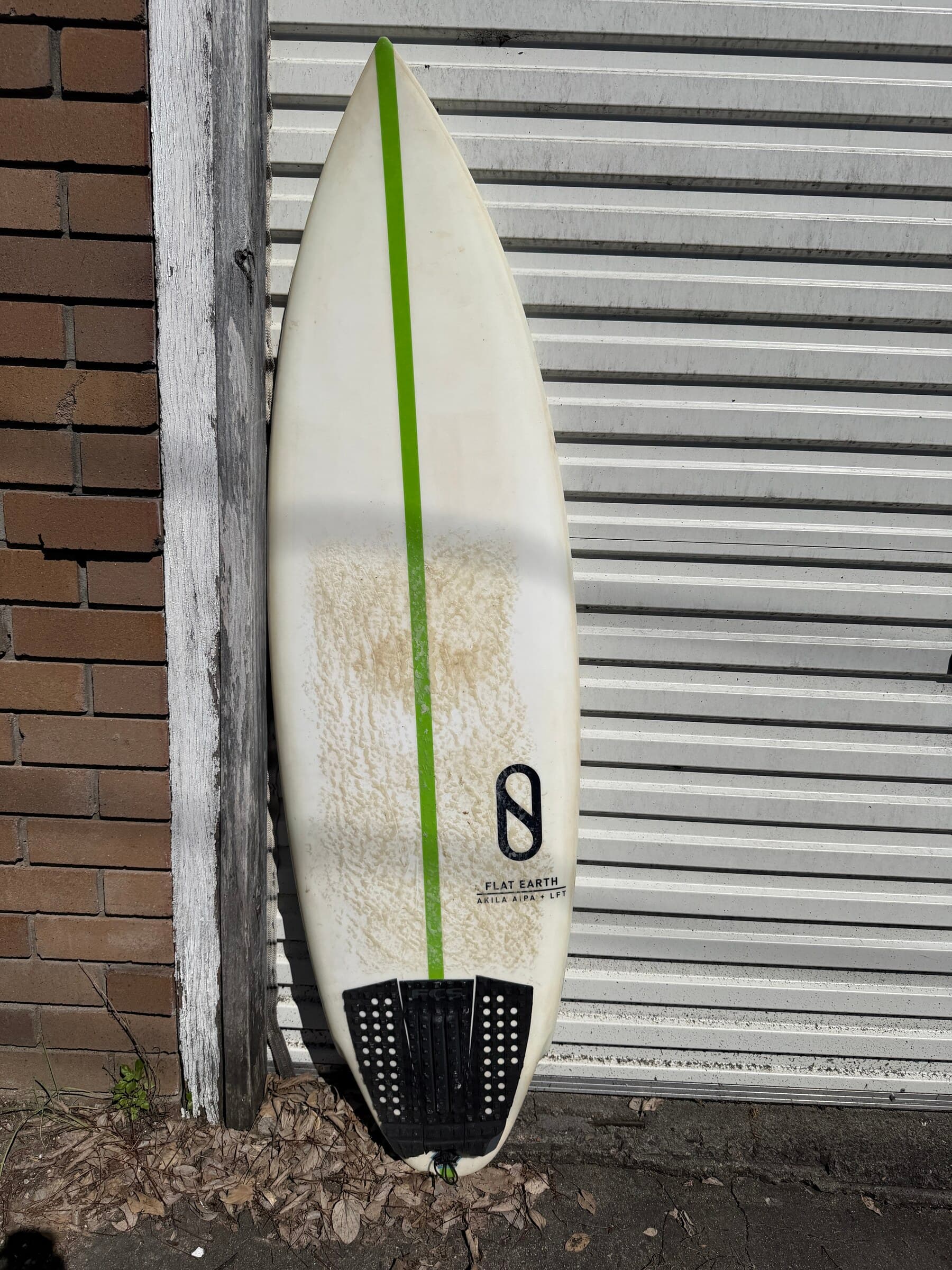 Slater Designs Flat Earth 5ft9 31.8L Surfboard - Aipa