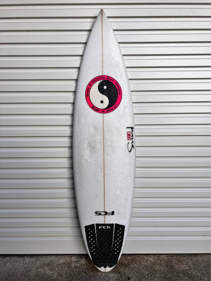 6’2 T&C Surfboard by Glenn Pang Hawaii